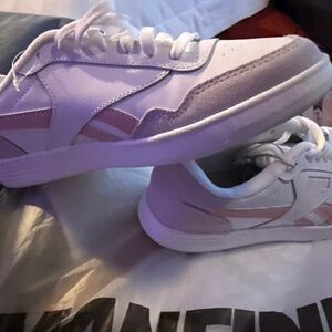 Reebok | Women’s 7.5